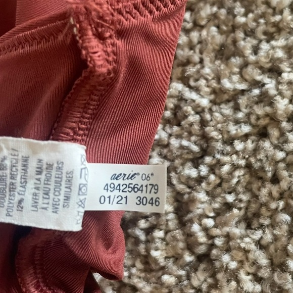 Aerie Longline Scoop Bikini Top Women’s M Rust Knot Front Keyhole Swimwear - Picture 9 of 10